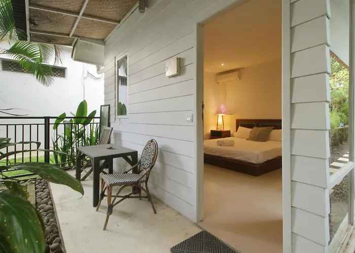 3 Bedroom With Private Pool In Berawa *